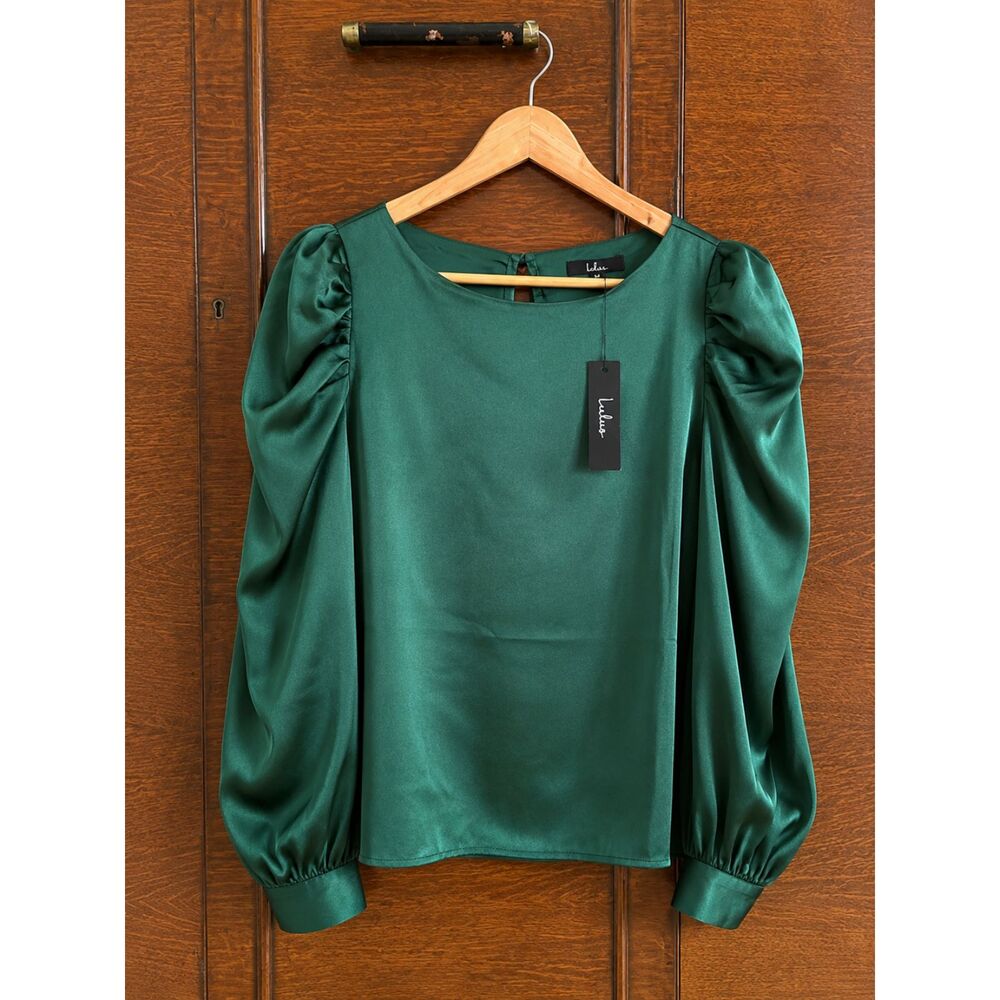 Lulus Emerald Green Puff Sleeve Blouse Large NWT Holiday Statement Top